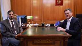 Александр Новак встретился с послом Объединённых Арабских Эмиратов в России Мохаммадом Ахмадом Аль-Джабером