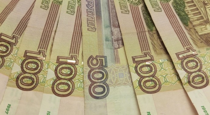 Россиянам сообщили о переносе сроков выплаты пенсий в июне