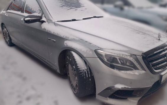 Конфискованный у курянина премиальный Mercedes передали военным для задач СВО