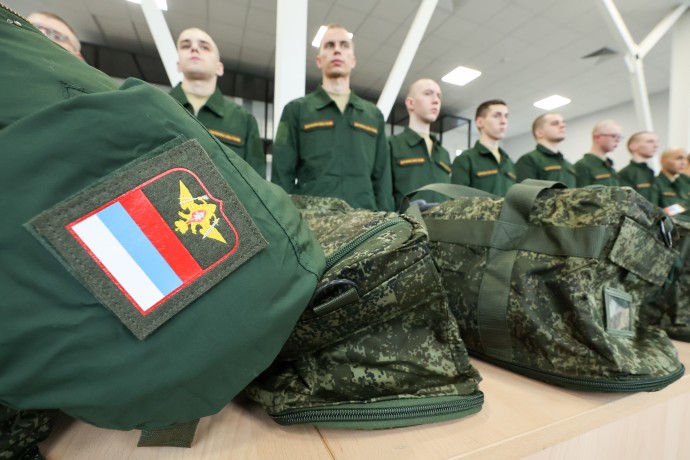Отцов детей-инвалидов в возрасте до 18 лет могут освободить от военного призыва