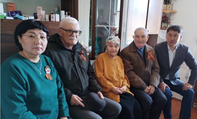 В Бурятии 95 лет исполнилось участнику трудового фронта