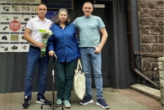 Правозащитница Бережная вырвалась из застенков киевского режима — Азаров