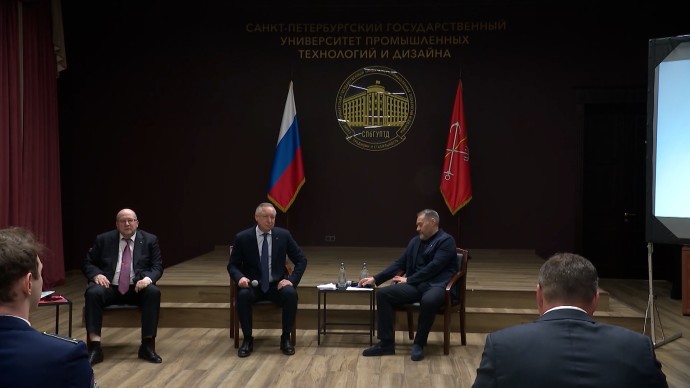 Итоги работы МВД и молодёжная политика: какие вопросы вошли в рабочую повестку Александра Беглова на уходящей неделе