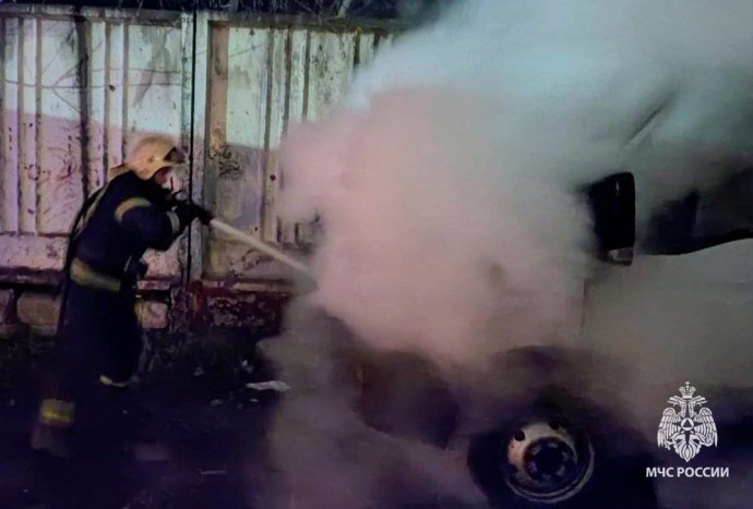 Спасатели 13 раз выезжали на ликвидацию последствий ДТП в Тульской области за сутки Спасатели 13 раз выезжали на ликвидацию последствий ДТП в Тульской области за сутки