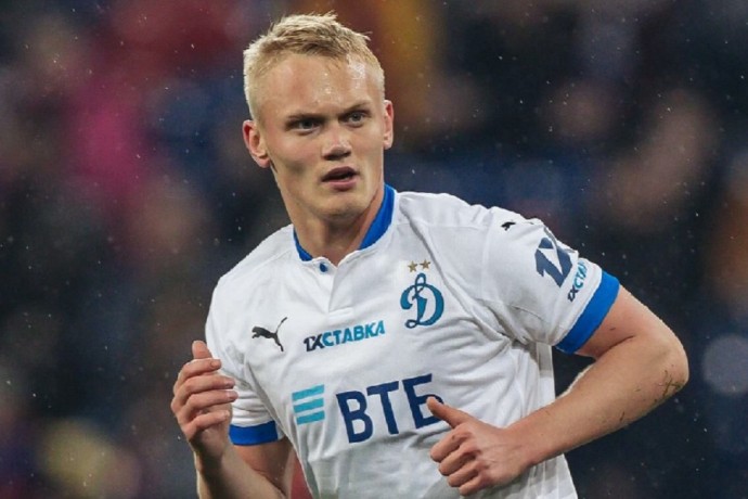 Тюкавин: "Ожидал, что при Карпине будем рвать, носиться, выигрывать, но вышло наоборот" Тюкавин: "Ожидал, что при Карпине будем рвать, носиться, выигрывать, но вышло наоборот"