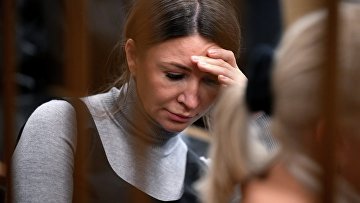 Управляющий имуществом Блиновской просит суд продлить срок банкротства