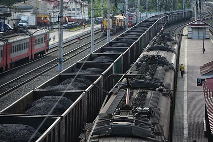 В России заявили о пике негативного давления на ключевую отрасль
