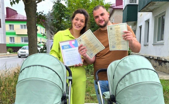 В Аниве зарегистрировали рождение редкой "королевской" двойни