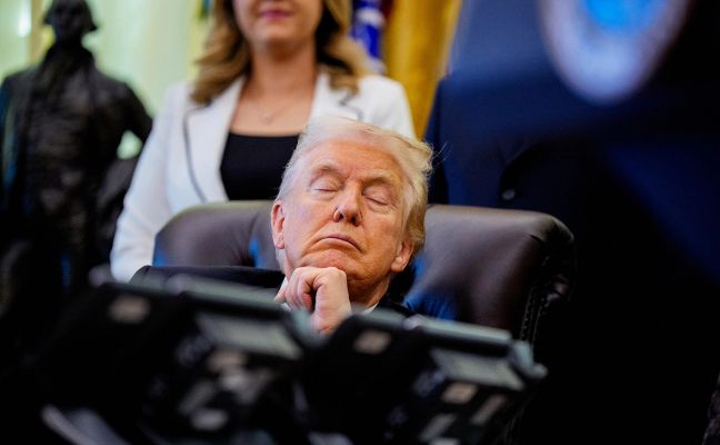 Трамп заявил, что удара по Венесуэле не планируется Трамп заявил, что удара по Венесуэле не планируется