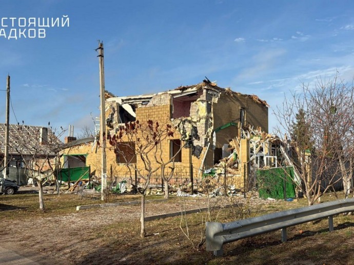 В Масловой Пристани снесут дом, пострадавший при обстреле ВСУ В Масловой Пристани снесут дом, пострадавший при обстреле ВСУ