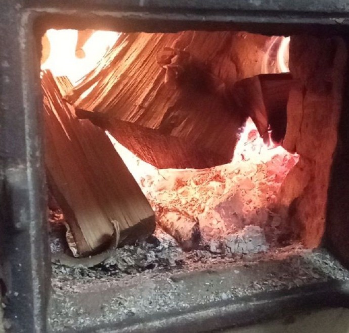 «Дешевле камин сделать, чем мёрзнуть»: более 450 домов Владивостока остались без отопления и горячей воды «Дешевле камин сделать, чем мёрзнуть»: более 450 домов Владивостока остались без отопления и горячей воды