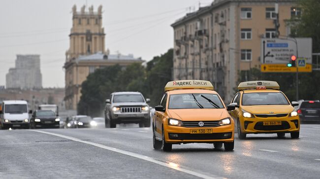 ЛДПР предложила ввести новые штрафы для агрегаторов такси