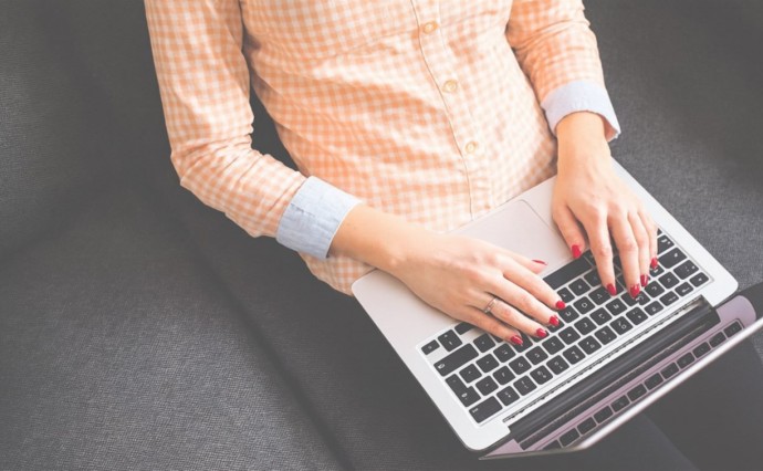 Депутат предложил начать рабочий и учебный день зимой позже Депутат предложил начать рабочий и учебный день зимой позже