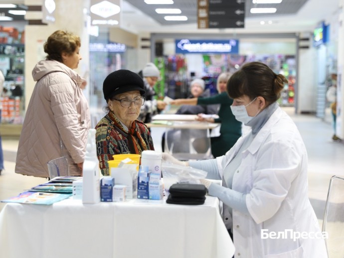 В Белгороде организовали профилактическую акцию против рака молочной железы В Белгороде организовали профилактическую акцию против рака молочной железы