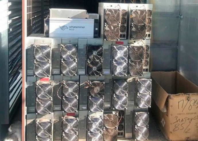 Настоящие инфоцыгане и другие новости майнинга за неделю