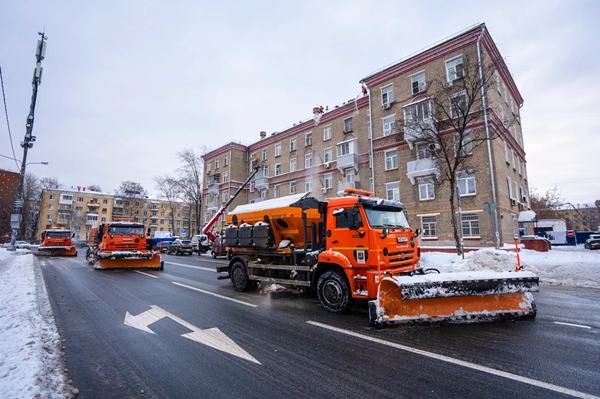 Юрист напомнил про возможность компенсации за травму из-за некачественной уборки снега