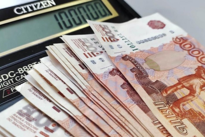 В Госдуме предложили снизить налоги для молодых россиян