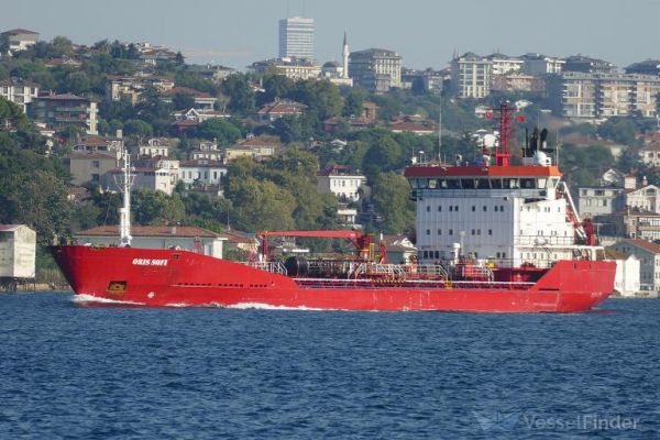 За танкеры в Черном море просят премию: Украина также заплатит больше из-за атак ВСУ За танкеры в Черном море просят премию: Украина также заплатит больше из-за атак ВСУ