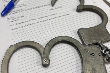 Двух калининградцев будут судить за угрозу убийством малолетнему