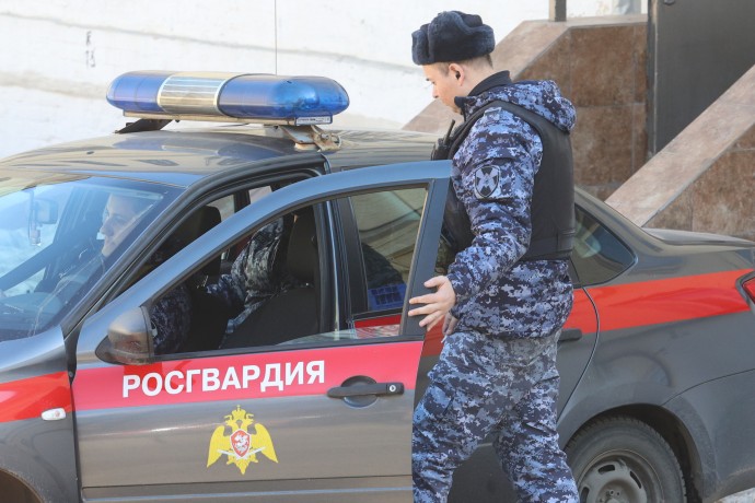 В Подмосковье росгвардейцы задержали мужчину, ограбившего магазин В Подмосковье росгвардейцы задержали мужчину, ограбившего магазин