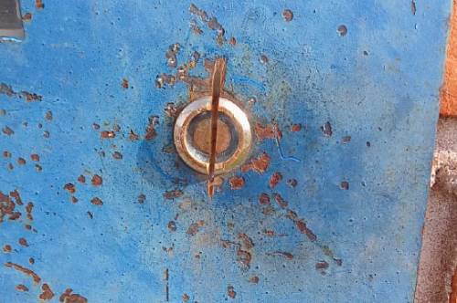 В Приамурье ищут людей, сломавших водоразборную колонку В Приамурье ищут людей, сломавших водоразборную колонку