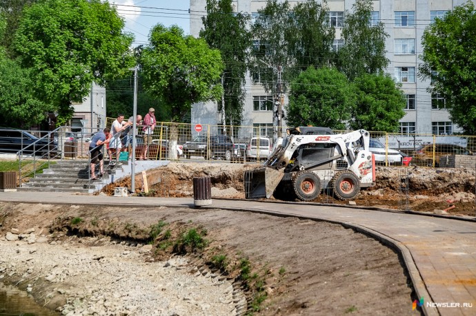Кировский фонтан имени Вдовы Клико в честь Германа Грефа