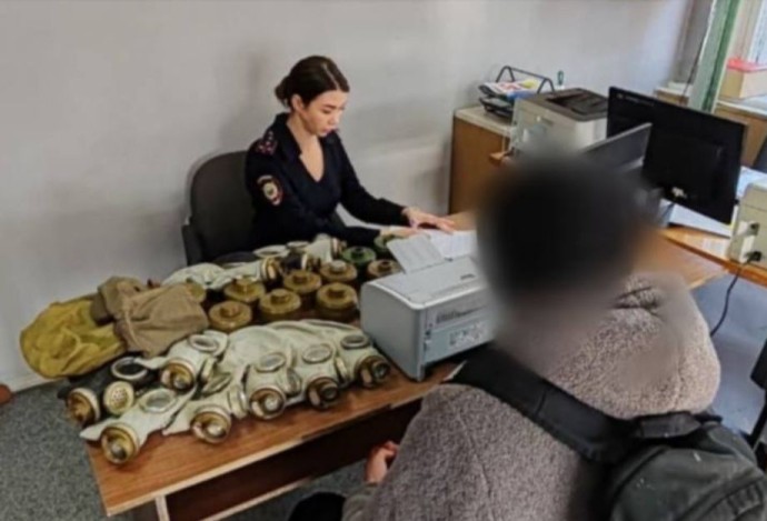 Уссурийские школьники устроили рейд за противогазами на завод