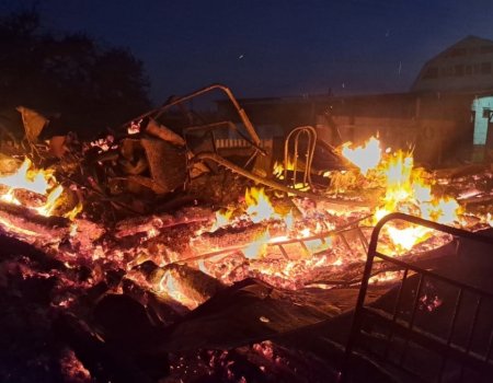 Житель Башкирии спас беременную супругу и годовалую дочку при пожаре