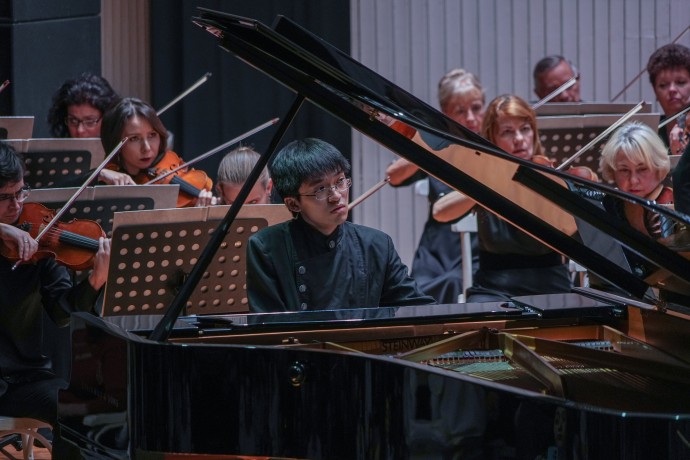 Концерты лауреатов международных и всероссийских конкурсов прошли в Кисловодске, Смоленске, Якутске и Челябинске