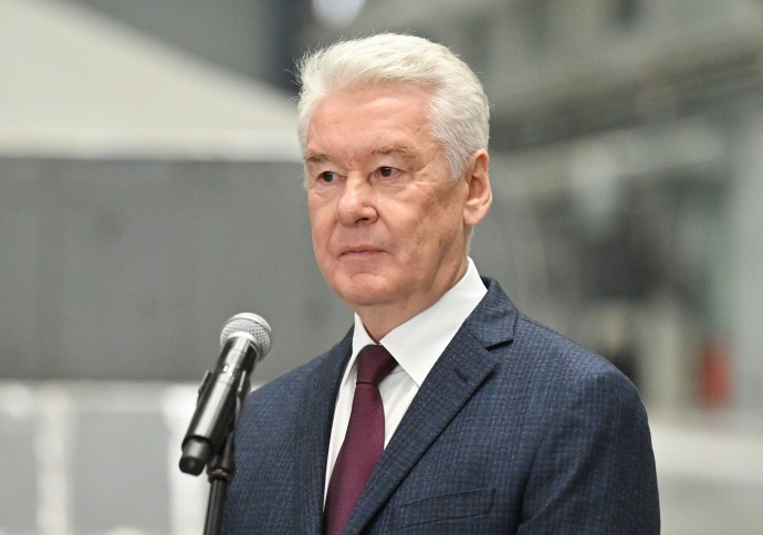 Собянин сообщил о нехватке 500 тысяч специалистов в Москве