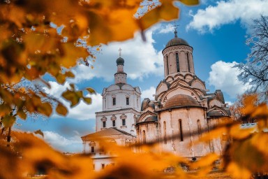 Москва контрастов: где старина и современность особенно ярко встречаются осенью