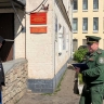 В Великом Новгороде проверили более 20 не вставших на воинский учёт мигрантов