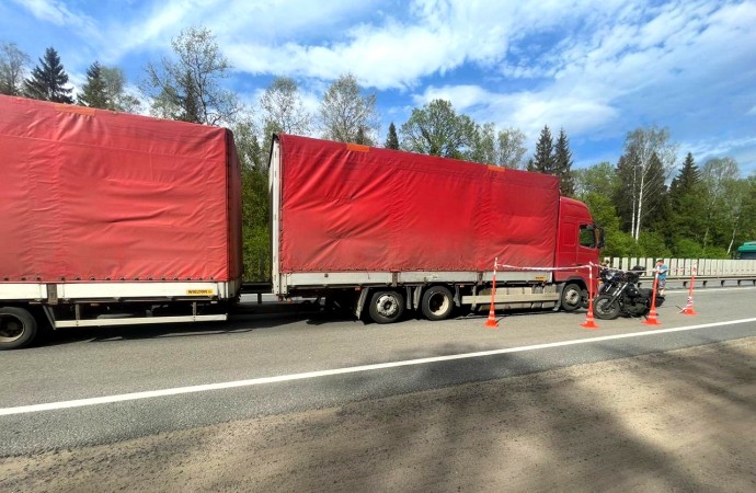 За два дня на дорогах Новгородской области пострадали четыре человека