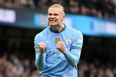 "Манчестер Сити" разгромил "Кристал Пэлас" в гостях благодаря дублю Холанда