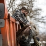 Жители Белгорода убрали от листвы улицы на Харгоре и побелили деревья