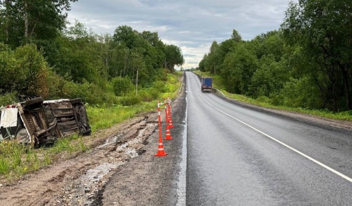 В Батецком округе погибла пассажир «Пежо партнер»