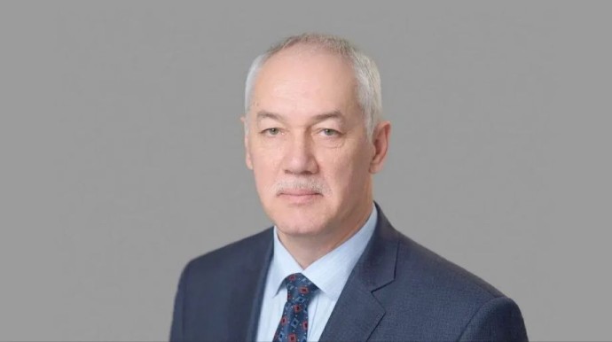 Уважаемые жители и гости Владивостока! От имени депутатов Думы города поздравляю вас с Новым 2026 годом и Рождеством Христовым!