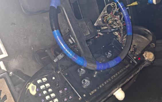 В Курске троллейбус загорелся на Бочарова, водитель быстро ликвидировал возгорание