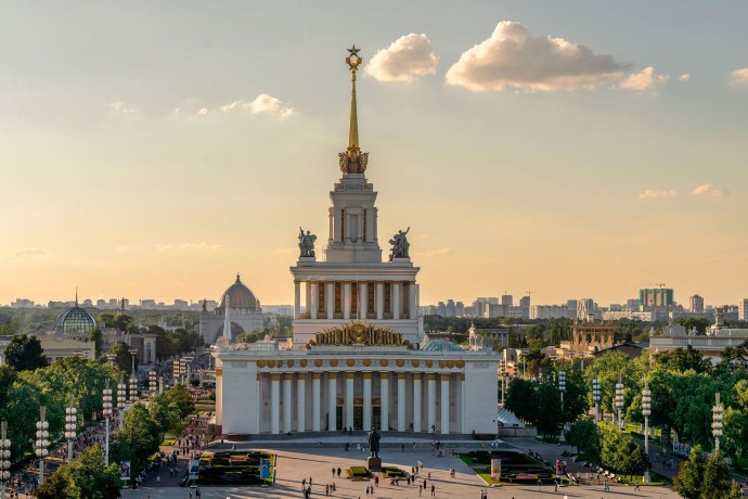 Создавая ВДНХ: какие задачи стояли перед первыми строителями выставки