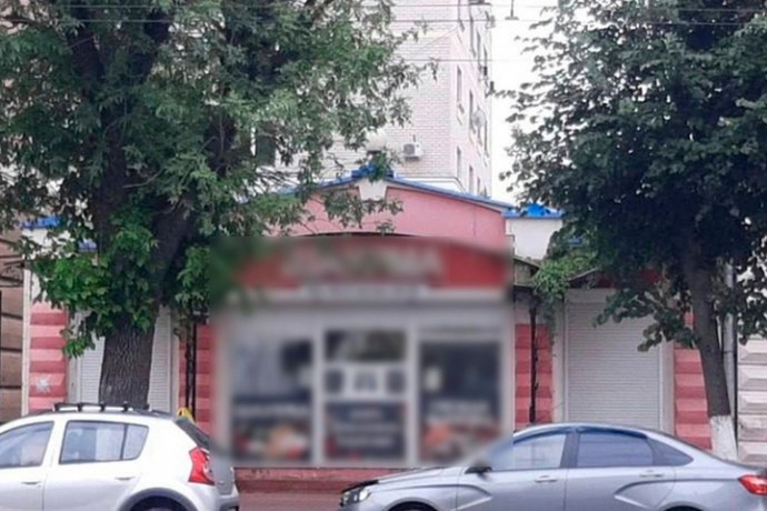 В Орле проверят кафе, где мигранты продавали просрочку