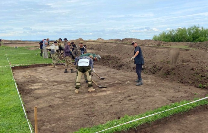 Тысячи археологических предметов обнаружили у села Хаптагай Якутии