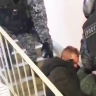 В Купчино задержали агрессивного мужчину, угрожавшего убить соседа молотком