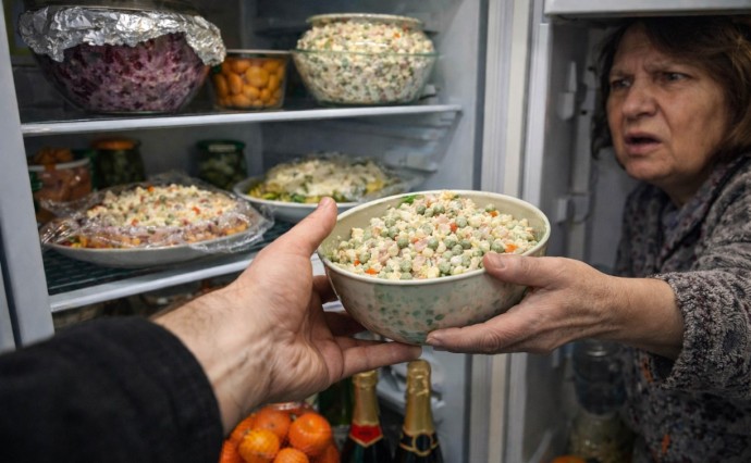 30 декабря до упора: россиянам напомнили, что сокращёнки не будет