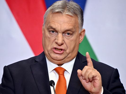Орбан: Венгрия не будет финансировать армию Украины