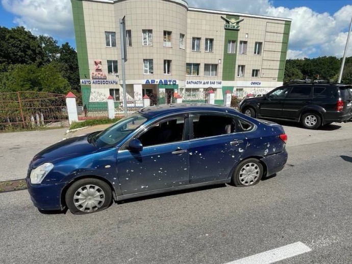 Житель Белгорода получил осколочное ранение в голову при взрыве дрона на проезжей части