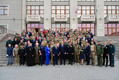 Радий Хабиров встретился с ветеранами специальной военной операции