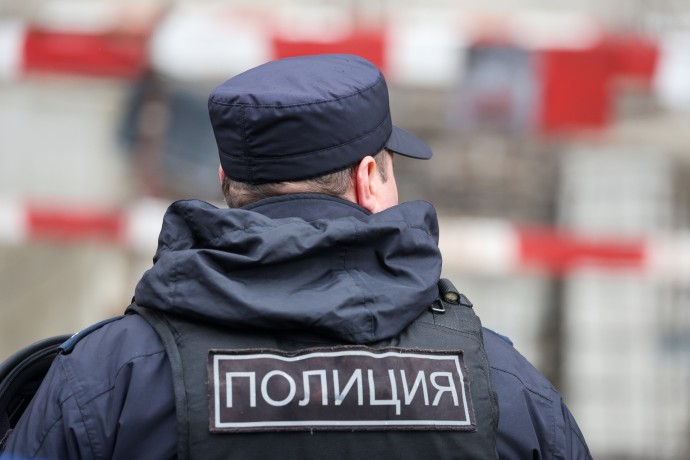 В Южном Медведково задержали двух мужчин за ограбление магазина с алкоголем В Южном Медведково задержали двух мужчин за ограбление магазина с алкоголем