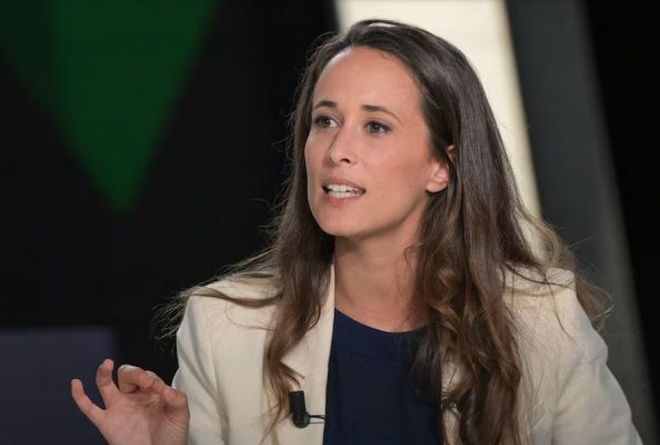 В парламенте Франции начинается обсуждение выхода страны из НАТО