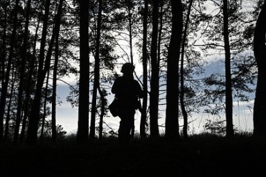Боец СВО приехал в отпуск с передовой и остался без 1,6 миллиона рублей