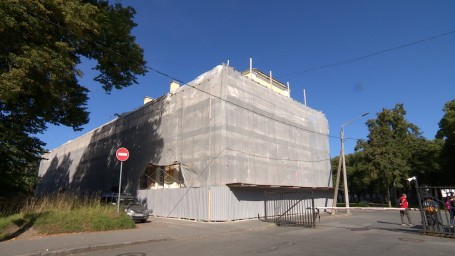 Второй Министерский дом в Петергофе отреставрируют к октябрю